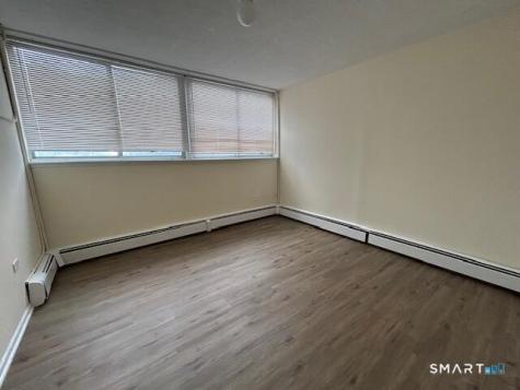 87 Glenbrook Road Stamford CT 06902