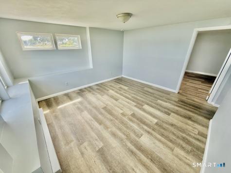 3 Bayview Place West Haven CT 06516