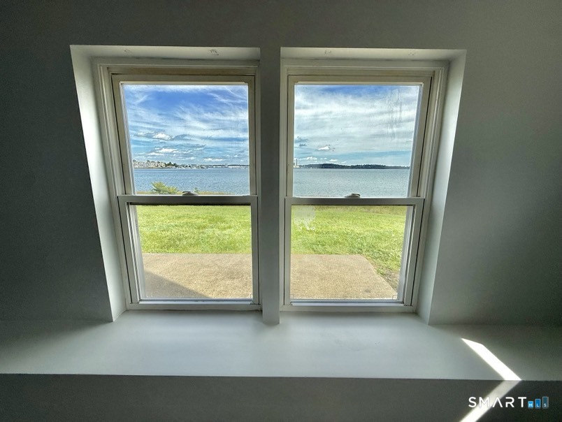 3 Bayview Place West Haven CT 06516