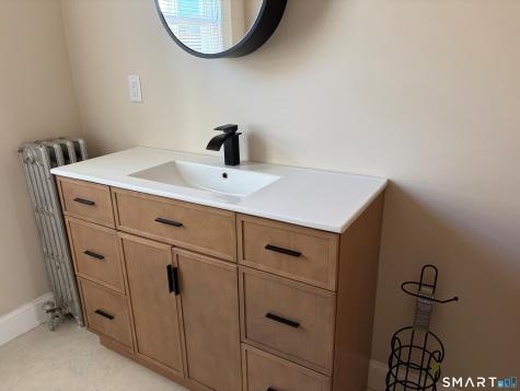 1769 Dixwell Avenue Hamden CT 06514