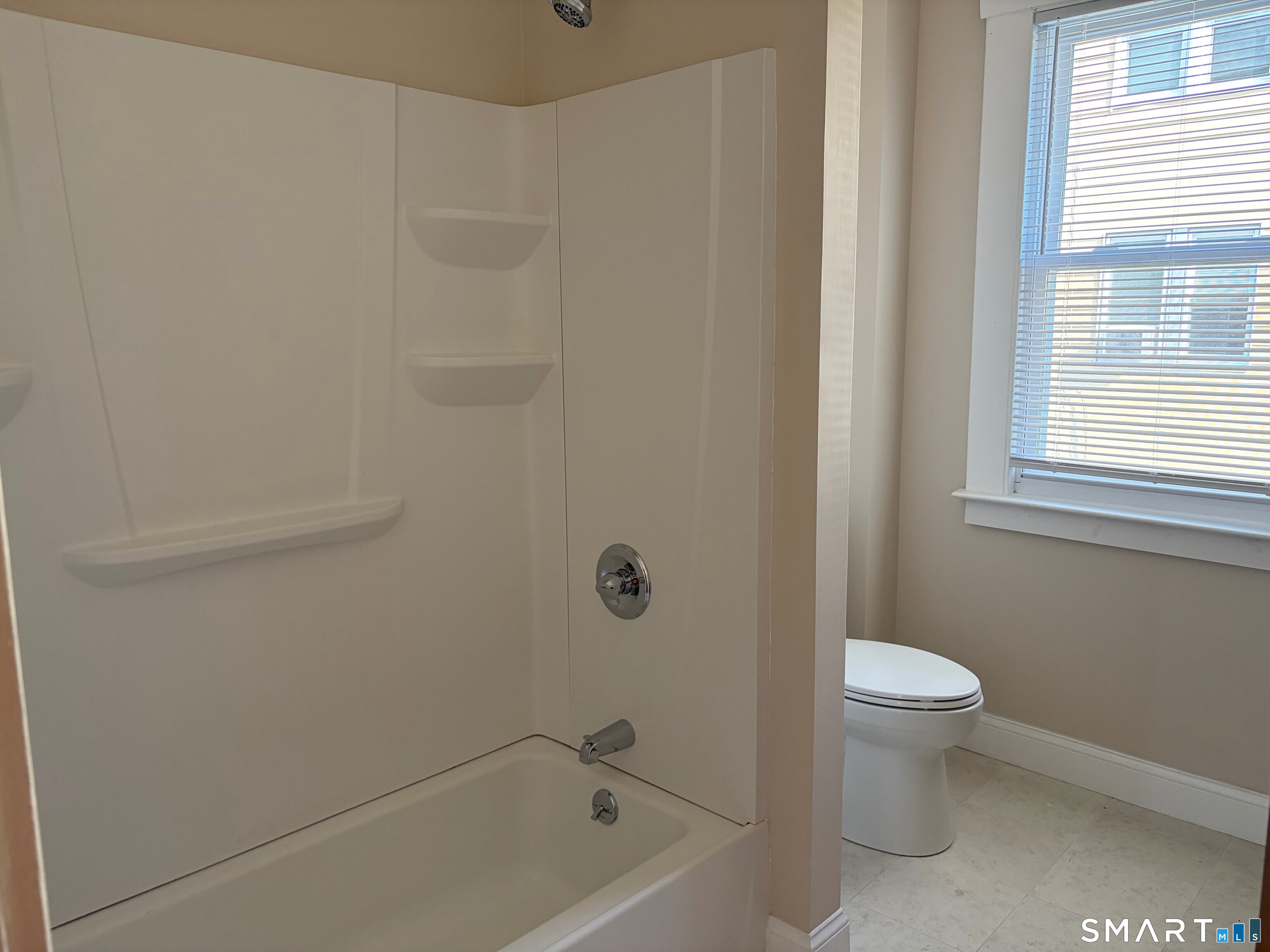 1769 Dixwell Avenue Hamden CT 06514