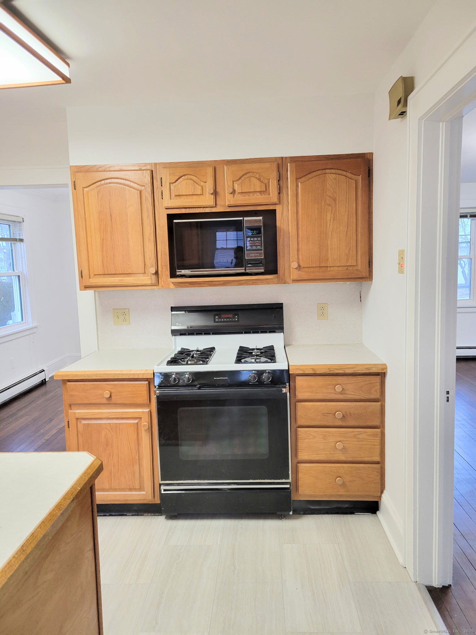 85 Glenwood Avenue Stratford CT 06614