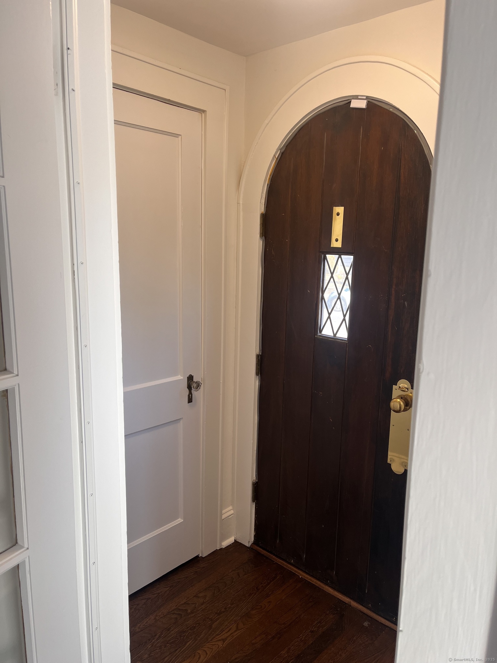 85 Glenwood Avenue Stratford CT 06614