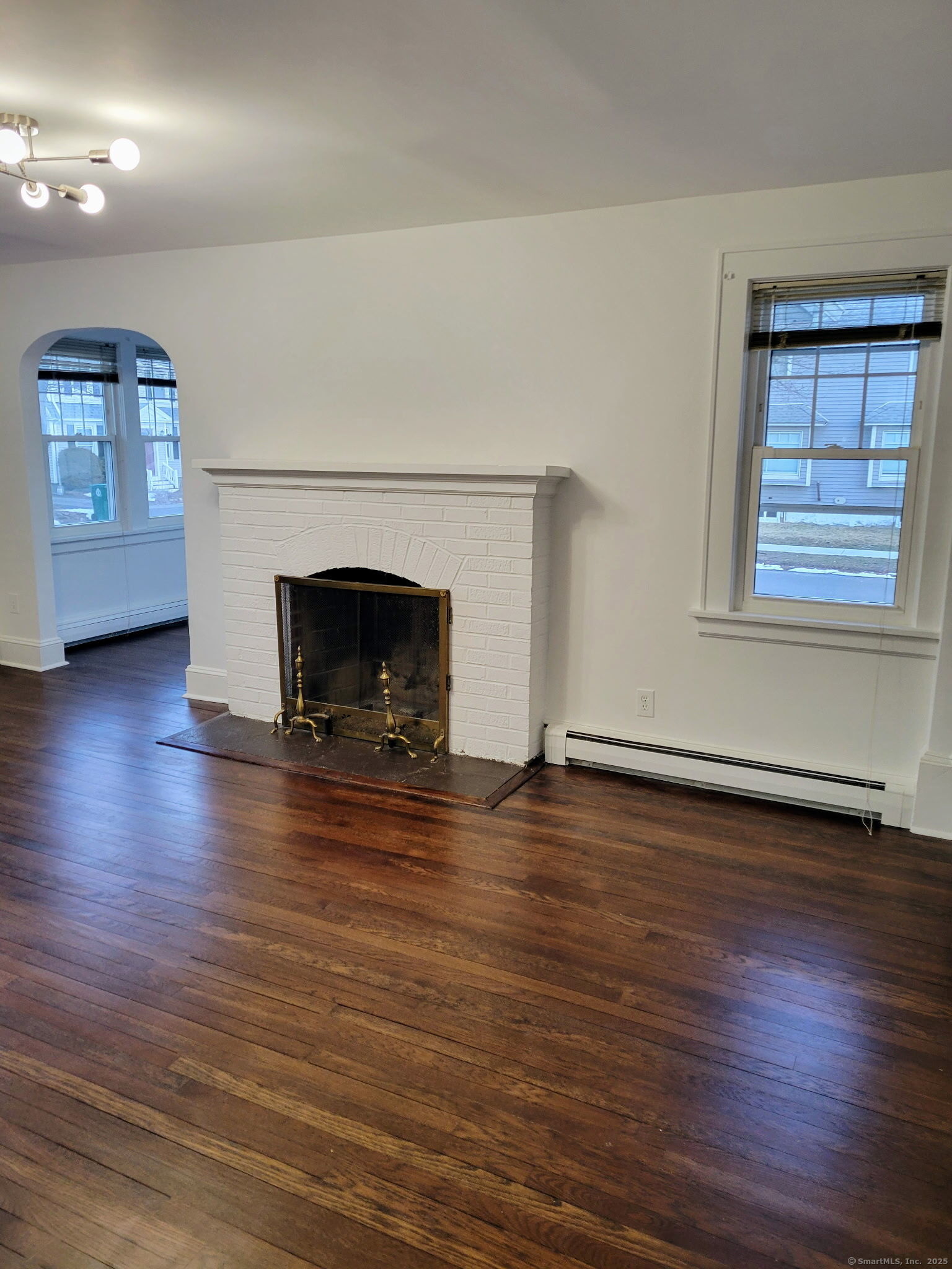 85 Glenwood Avenue Stratford CT 06614