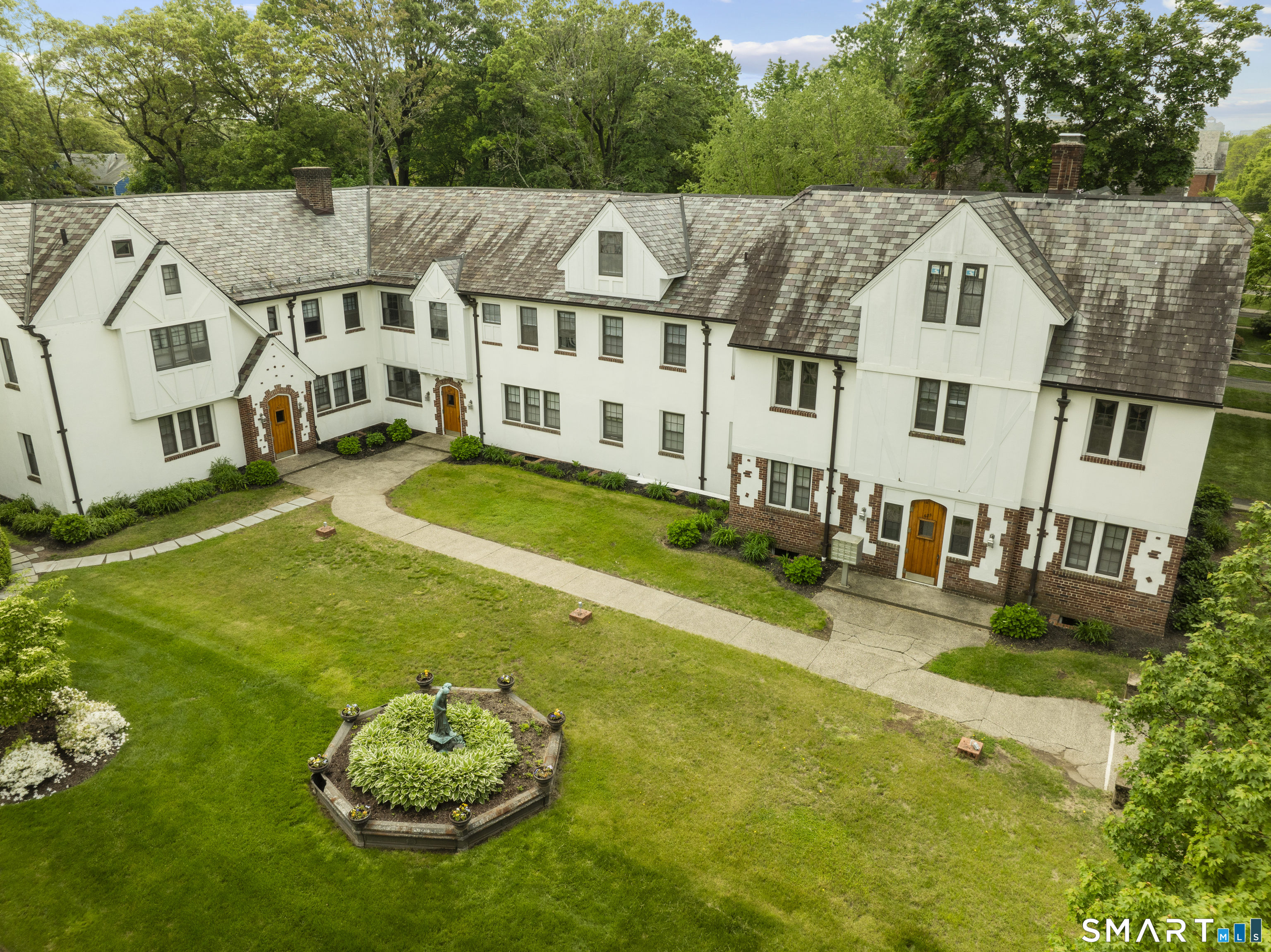 623 Whitney Avenue New Haven CT 06511