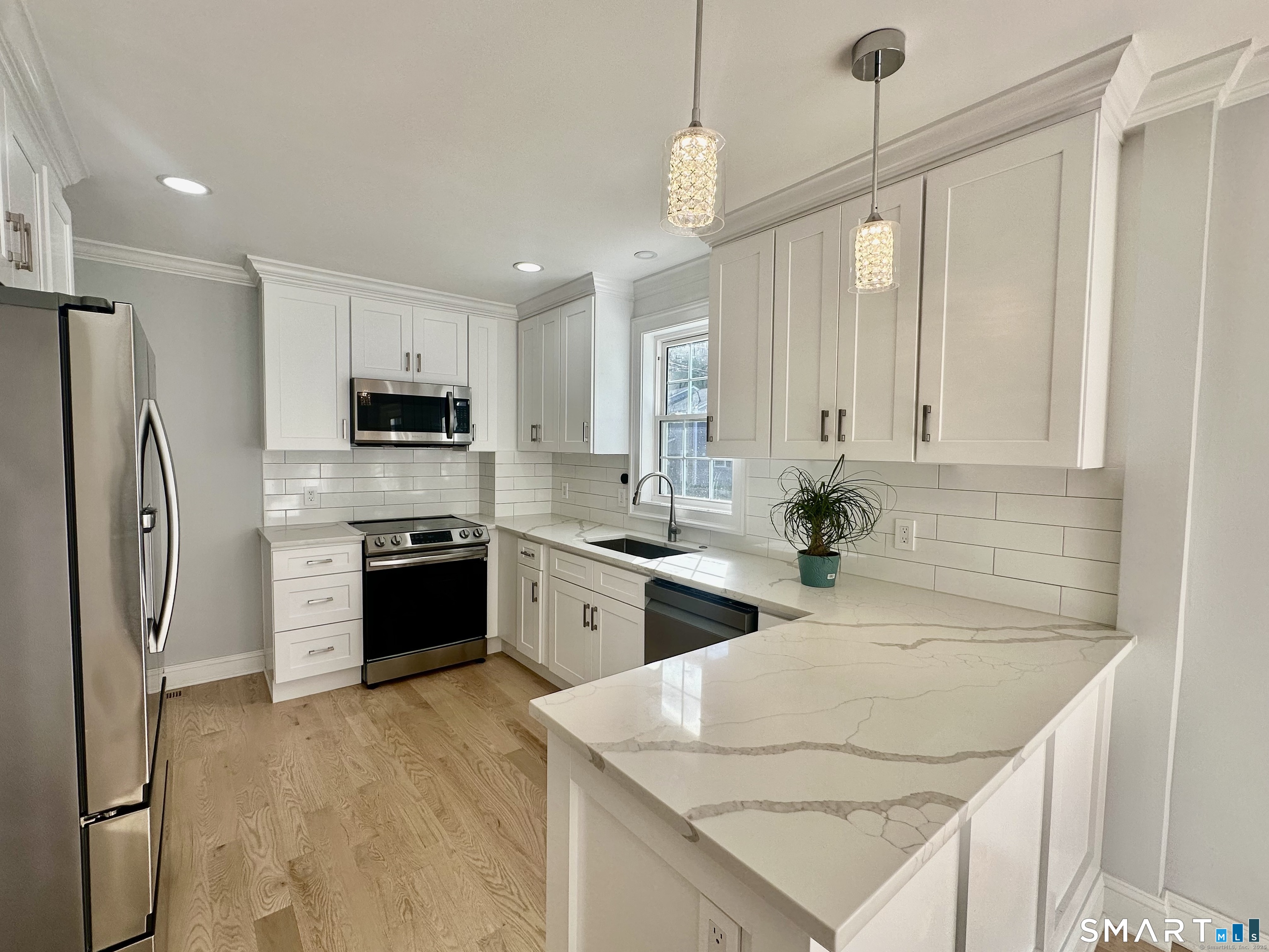 123 East Avenue New Canaan CT 06840