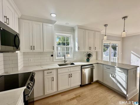 123 East Avenue New Canaan CT 06840