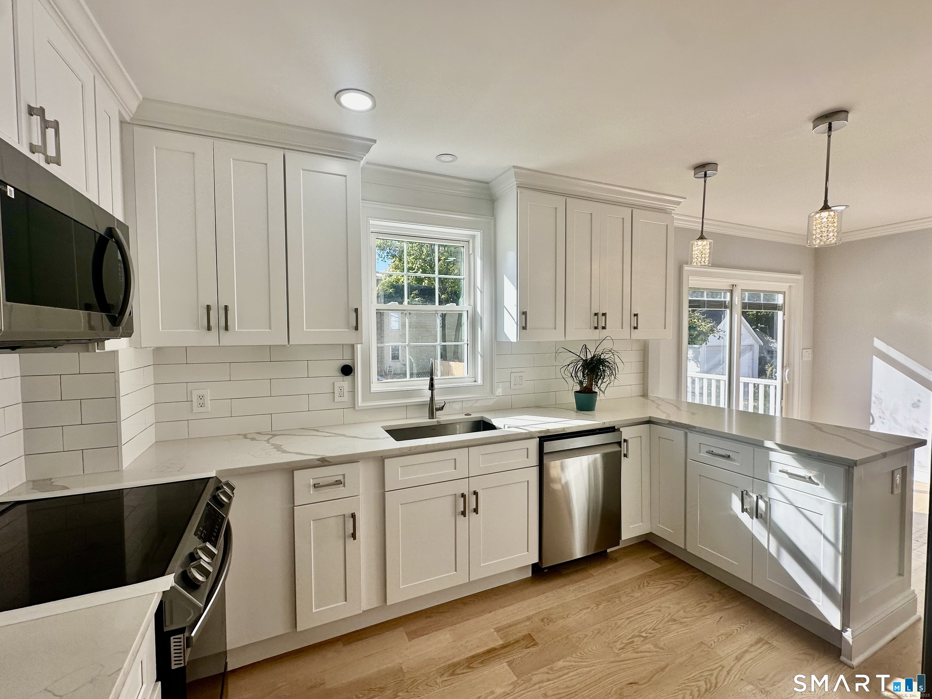 123 East Avenue New Canaan CT 06840