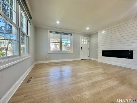 123 East Avenue New Canaan CT 06840