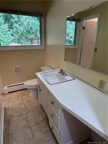 7 Smith Pond Way Ledyard CT 06335