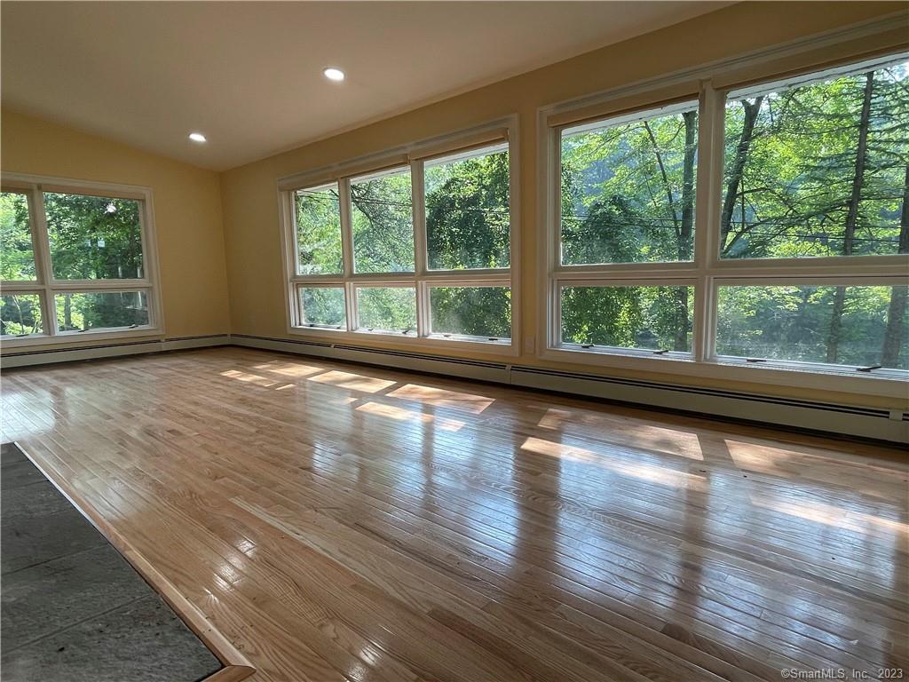 7 Smith Pond Way Ledyard CT 06335