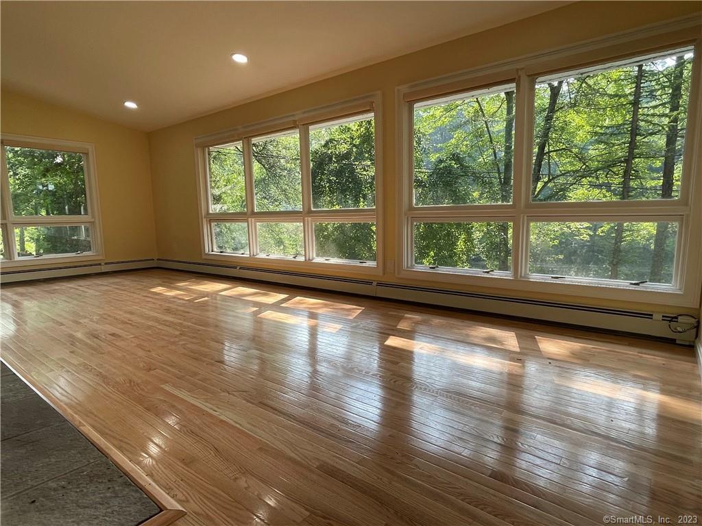 7 Smith Pond Way Ledyard CT 06335