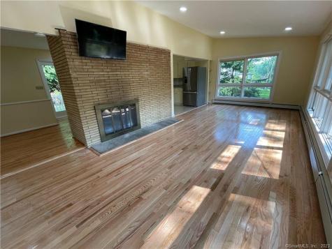 7 Smith Pond Way Ledyard CT 06335