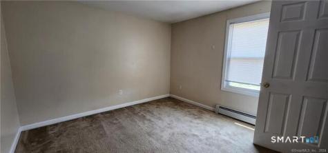 7 Sunnieside Court Waterford CT 06385