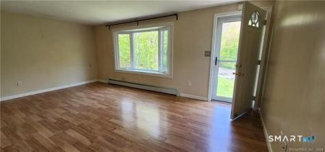 7 Sunnieside Court Waterford CT 06385