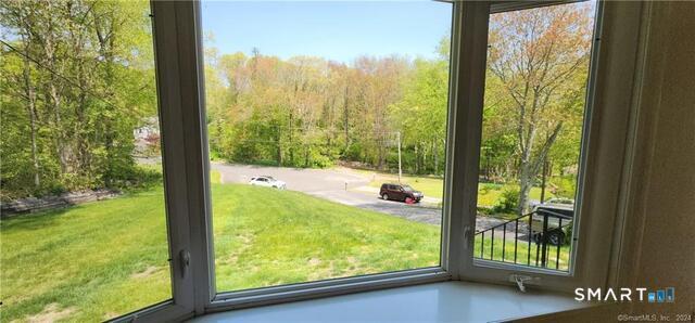 7 Sunnieside Court Waterford CT 06385