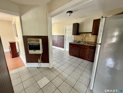 209-211 Davis Street Watertown CT 06779
