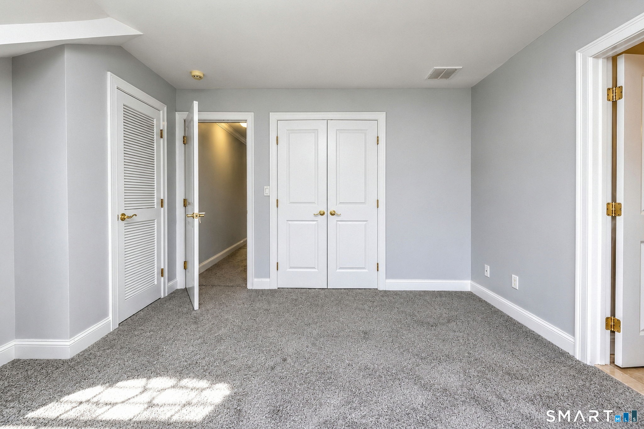 449 New Haven Avenue Milford CT 06460