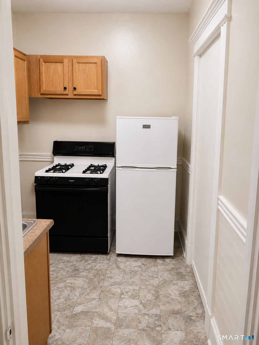 1067 Main Street Manchester CT 06040