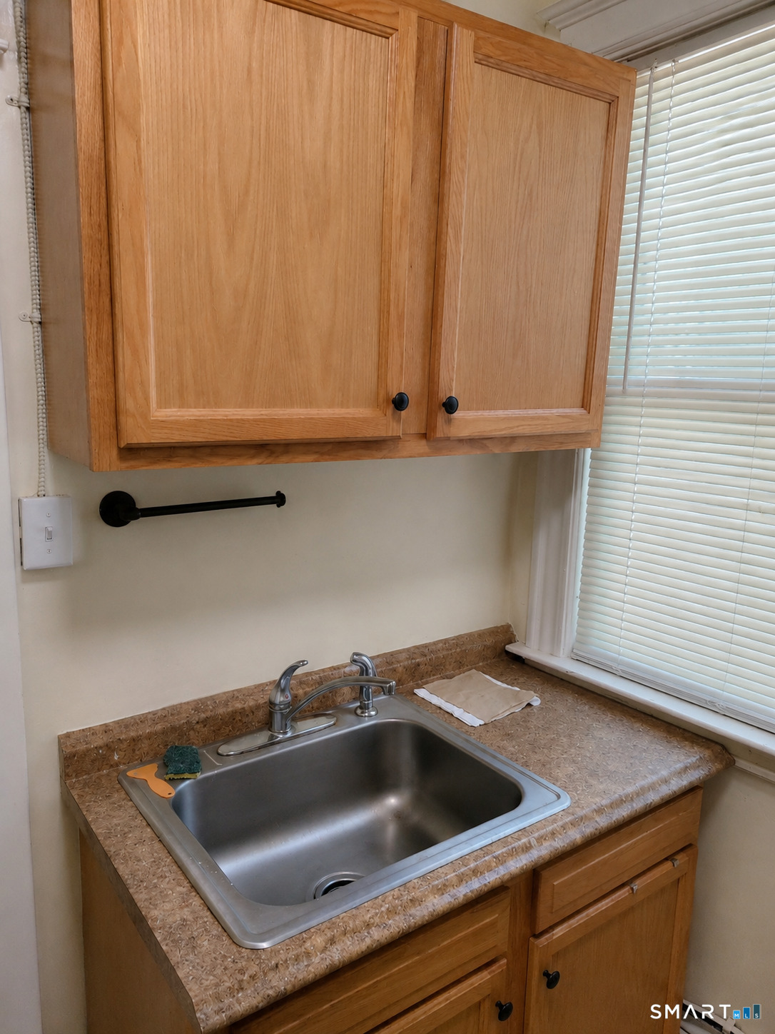 1067 Main Street Manchester CT 06040