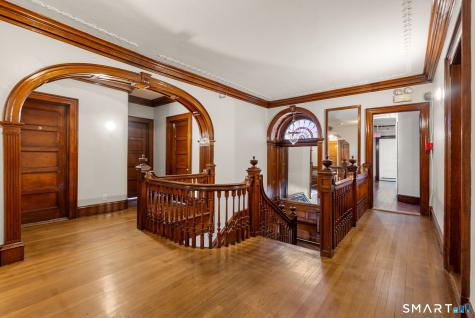 360 Farmington Avenue Hartford CT 06105