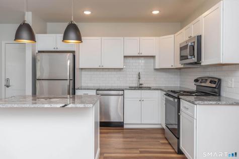 10 Berkshire Road West Hartford CT 06110