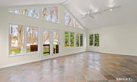511 Roxbury Road Stamford CT 06902