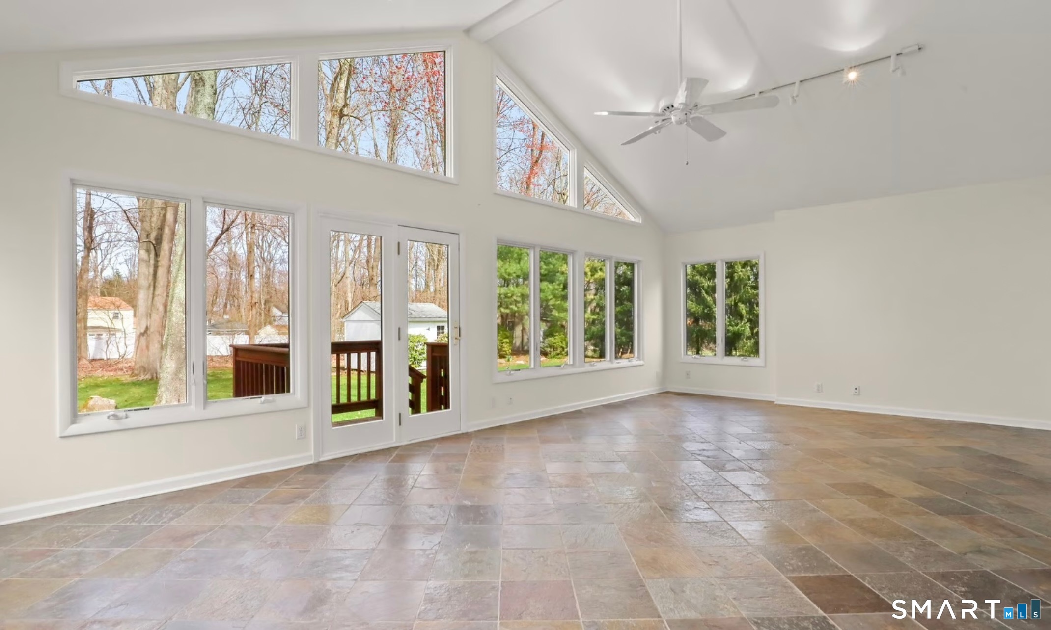 511 Roxbury Road Stamford CT 06902