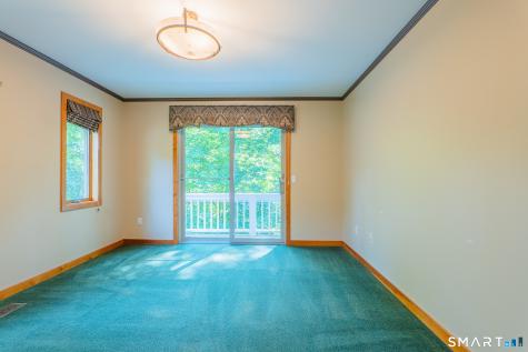 32 Horseshoe Ridge Road Newtown CT 06482