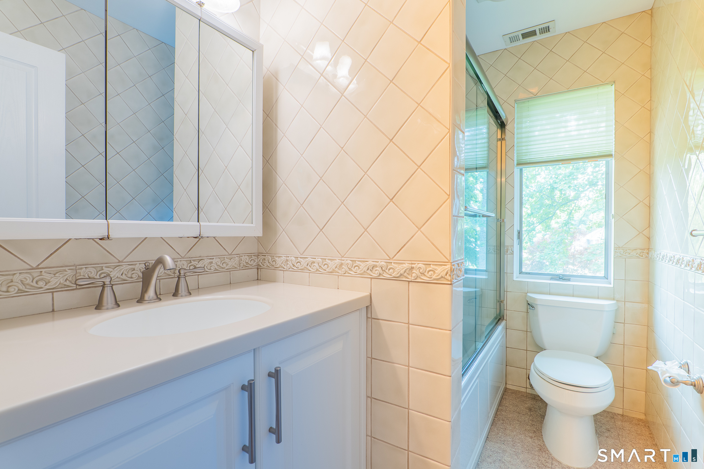 32 Horseshoe Ridge Road Newtown CT 06482