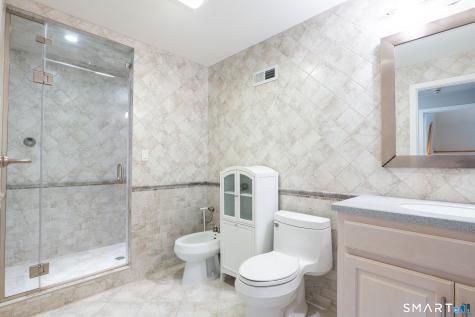 32 Horseshoe Ridge Road Newtown CT 06482