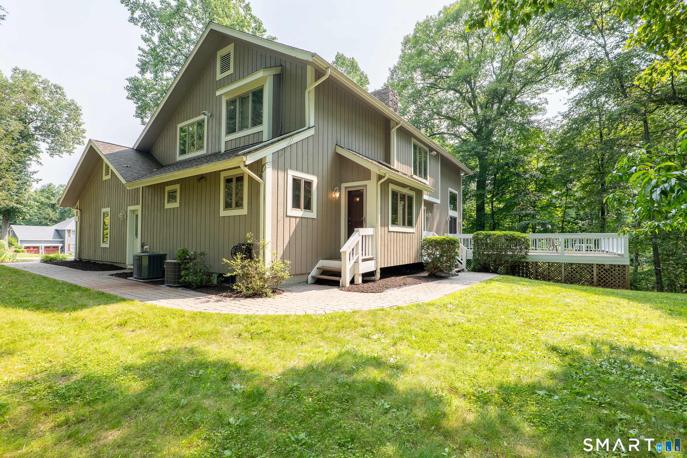 32 Horseshoe Ridge Road Newtown CT 06482