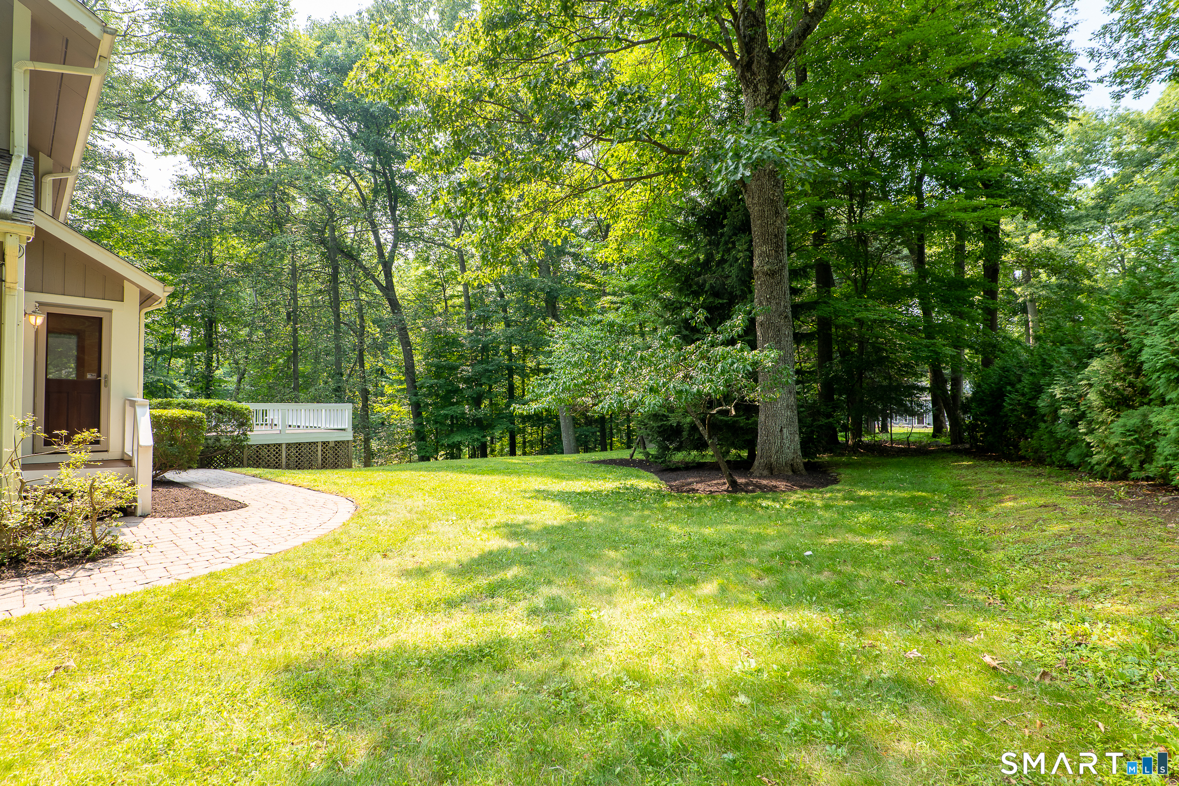 32 Horseshoe Ridge Road Newtown CT 06482