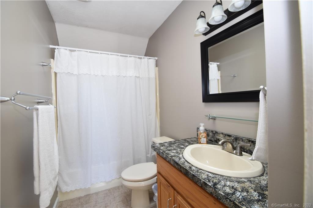 3 Westview Terrace Ellington CT 06029