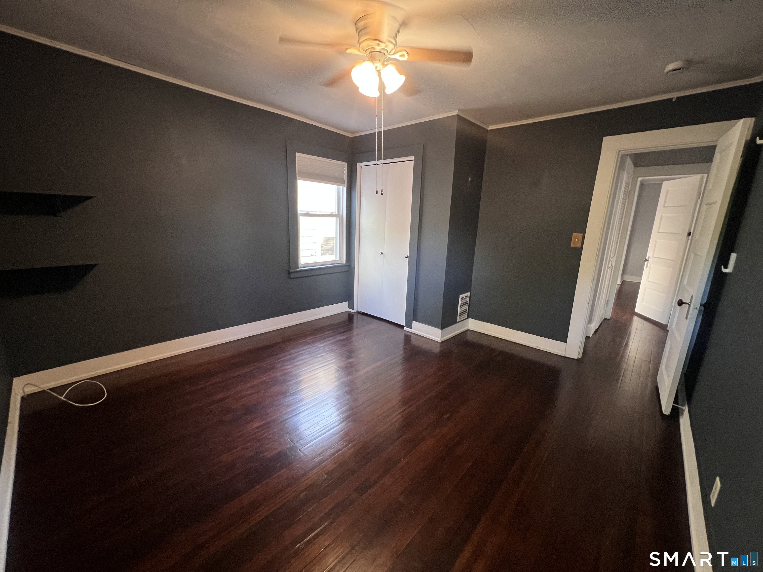 564 Midland Street Bridgeport CT 06605