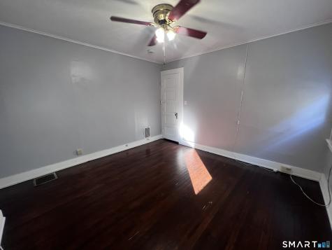 564 Midland Street Bridgeport CT 06605