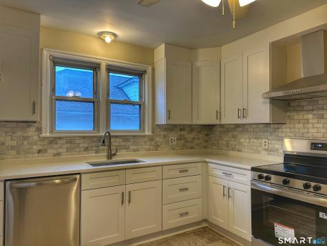 181 Fox Street Bridgeport CT 06605