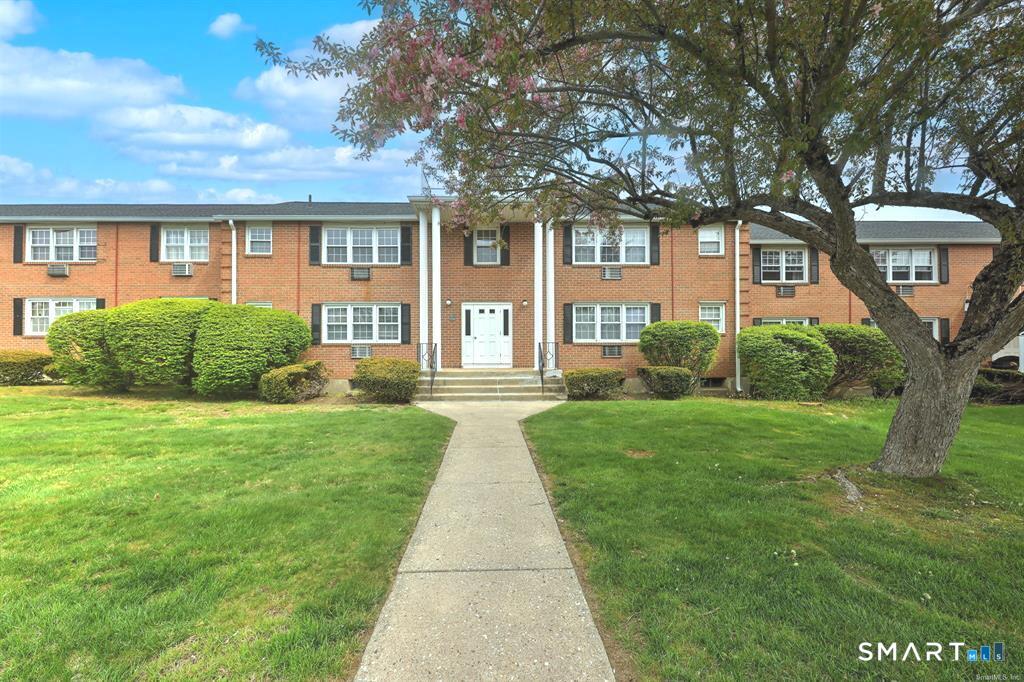 1254 Farmington Avenue Farmington CT 06032
