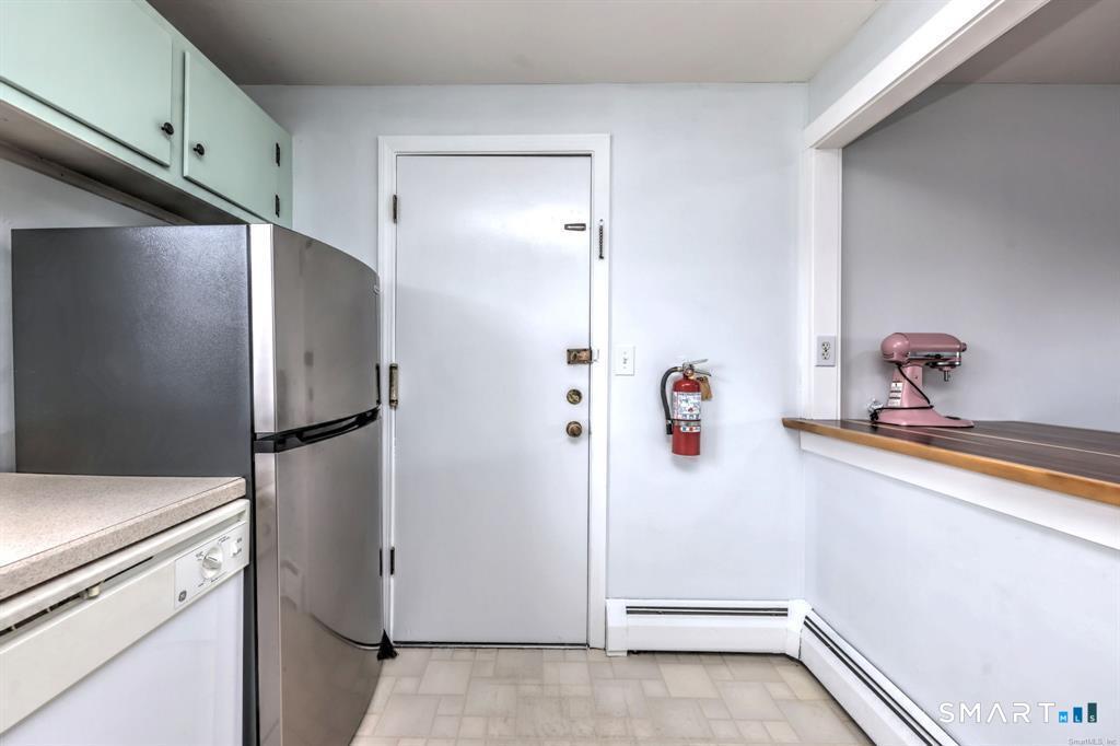 1254 Farmington Avenue Farmington CT 06032
