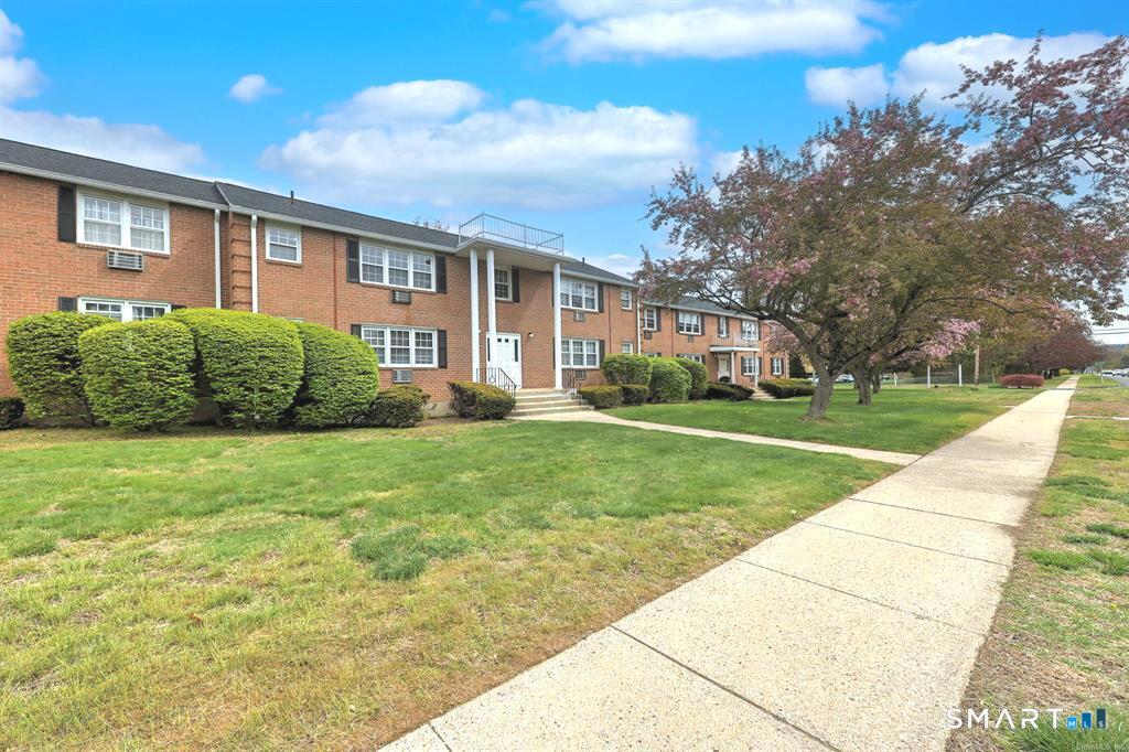 1254 Farmington Avenue Farmington CT 06032