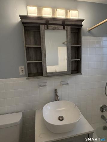 1254 Farmington Avenue Farmington CT 06032