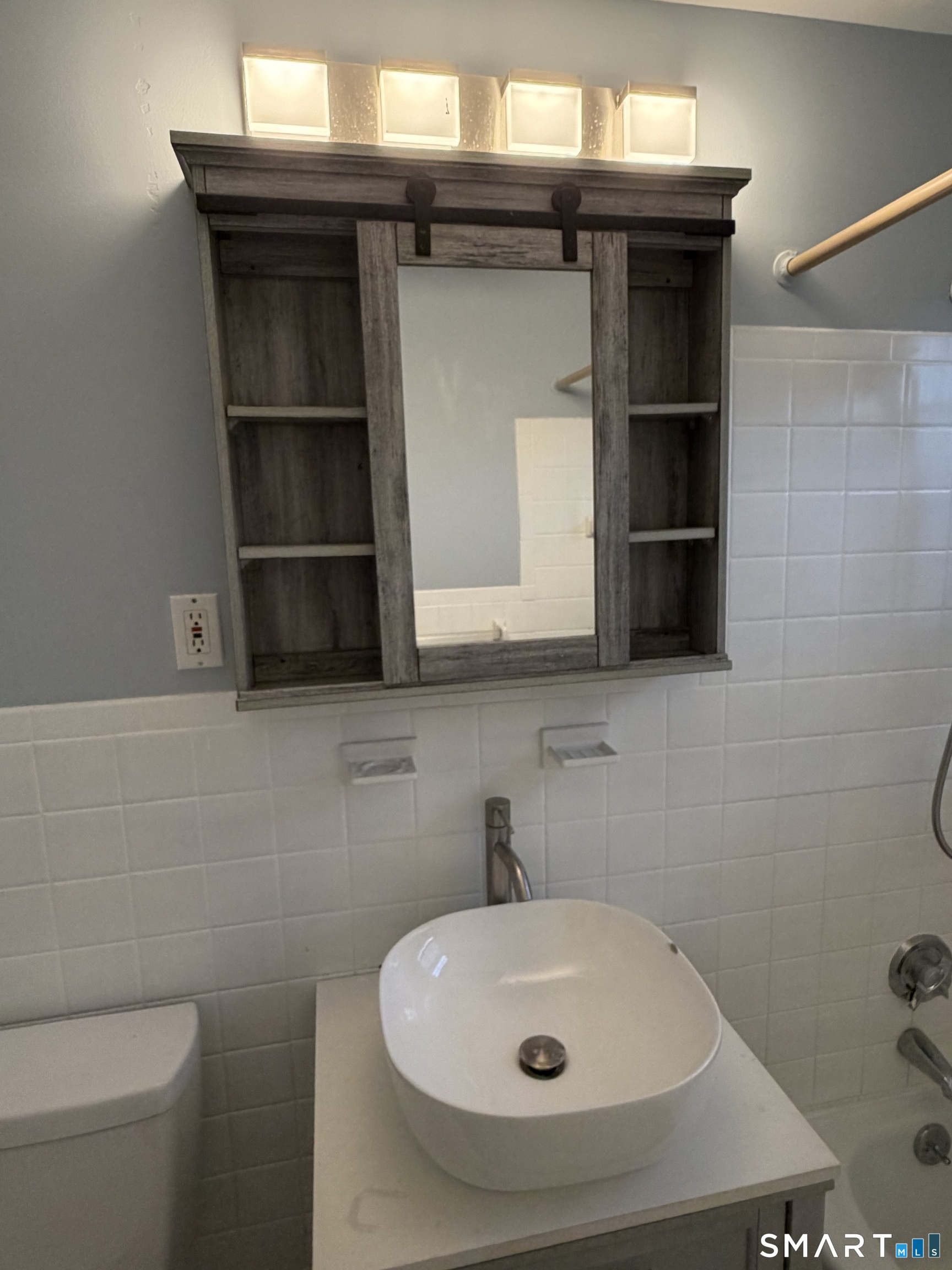 1254 Farmington Avenue Farmington CT 06032