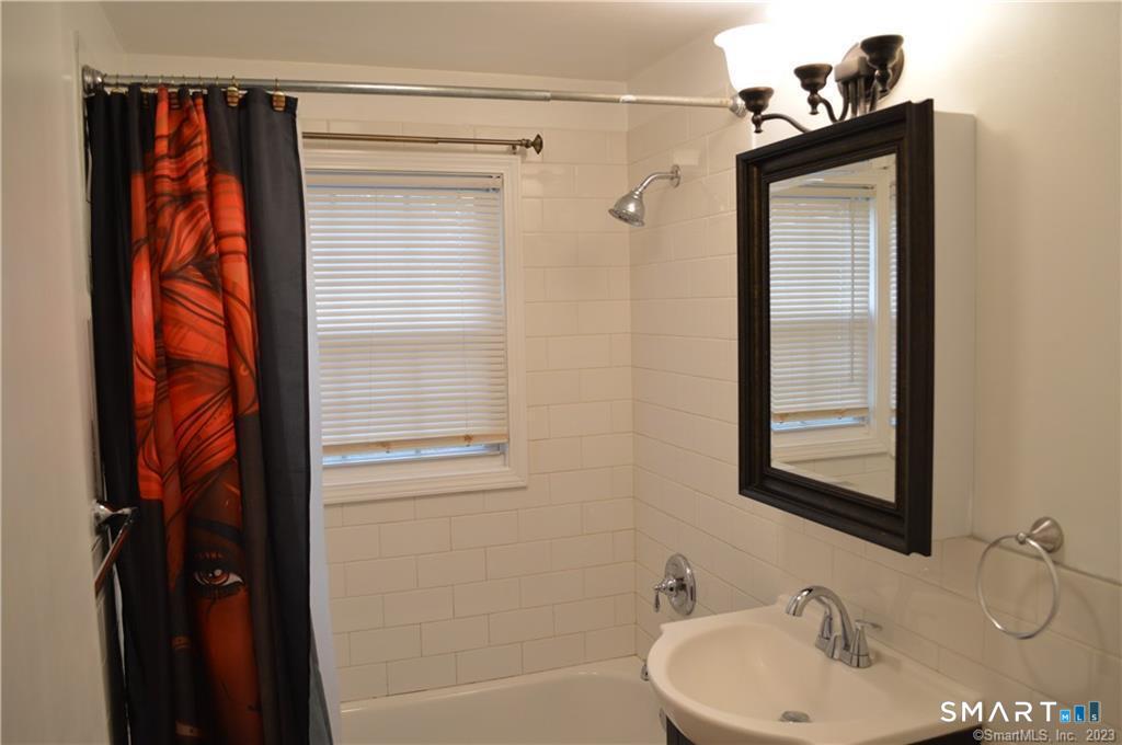 8 Brickyard Road Farmington CT 06032