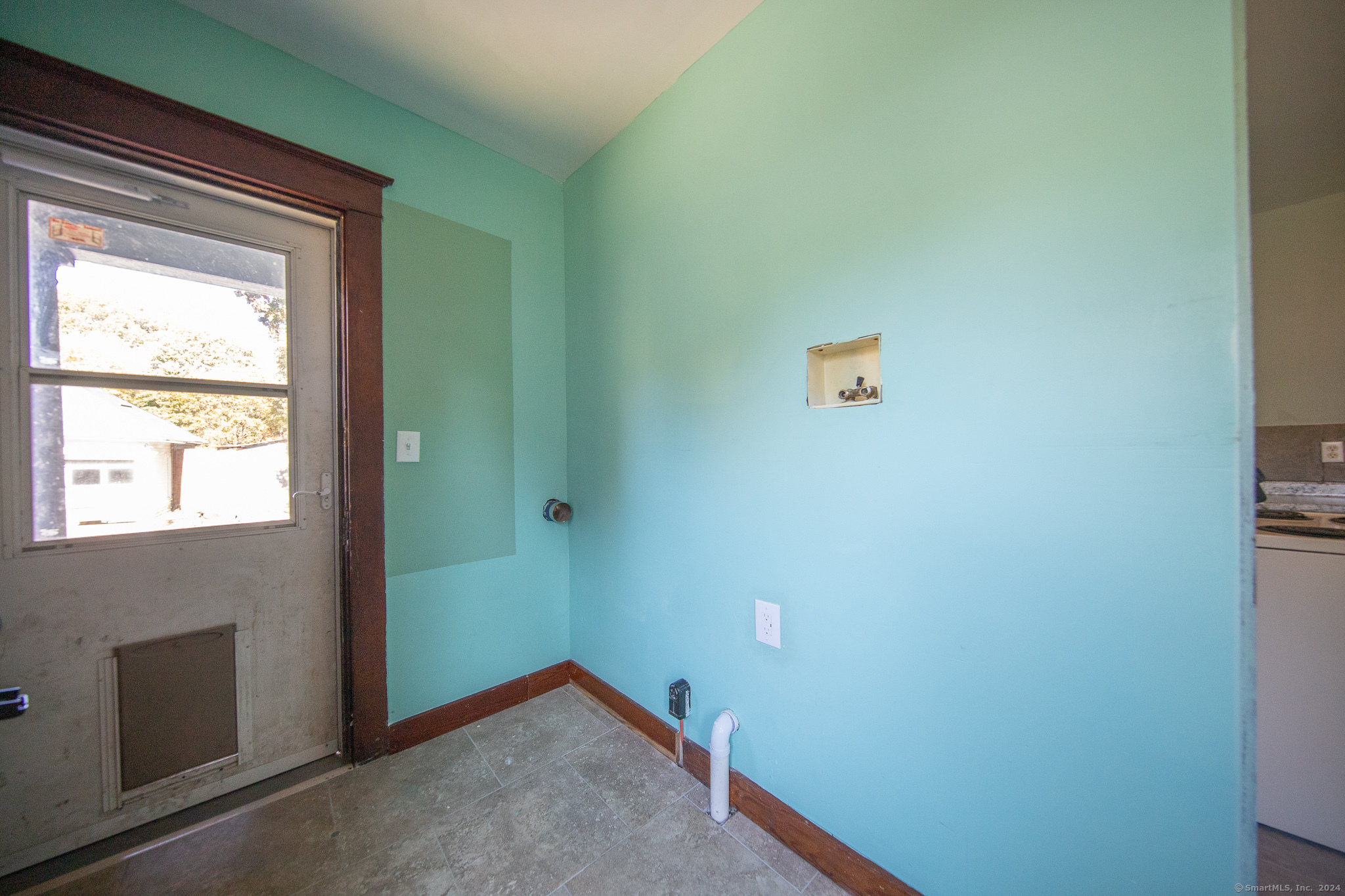 32 Linnell Street Plainfield CT 06354