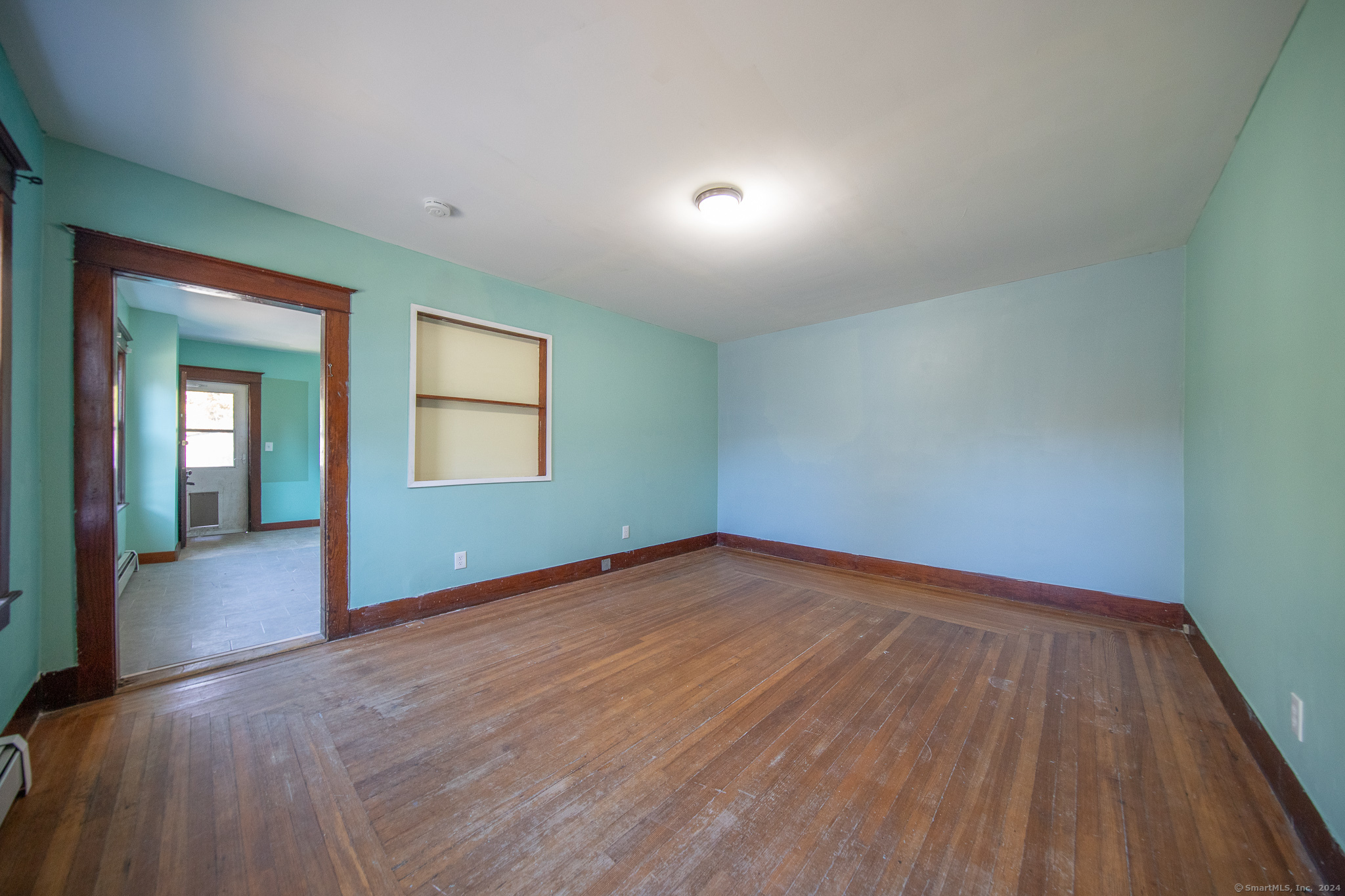 32 Linnell Street Plainfield CT 06354