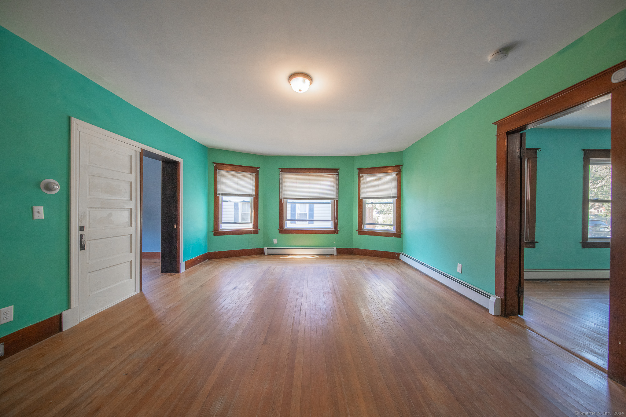 32 Linnell Street Plainfield CT 06354