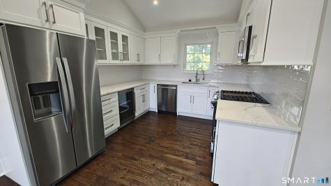 38 Poe Court Fairfield CT 06825