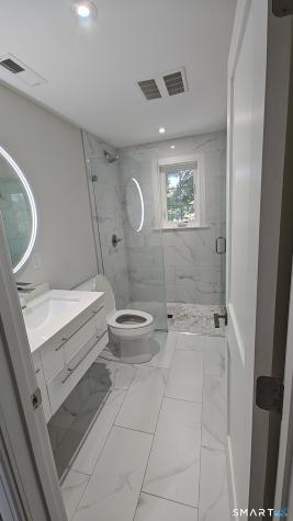 38 Poe Court Fairfield CT 06825