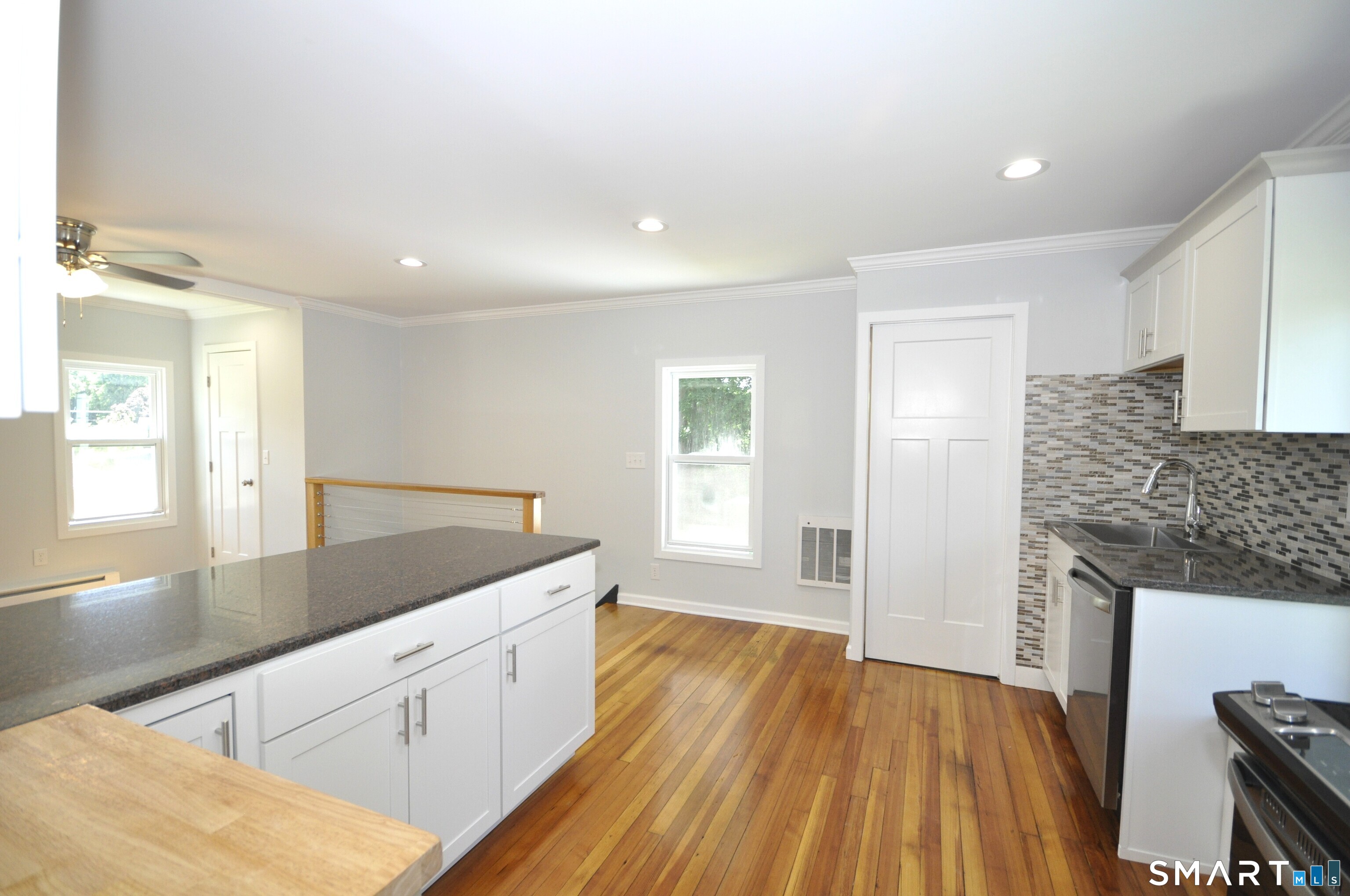 17 Hough Street Plainville CT 06062