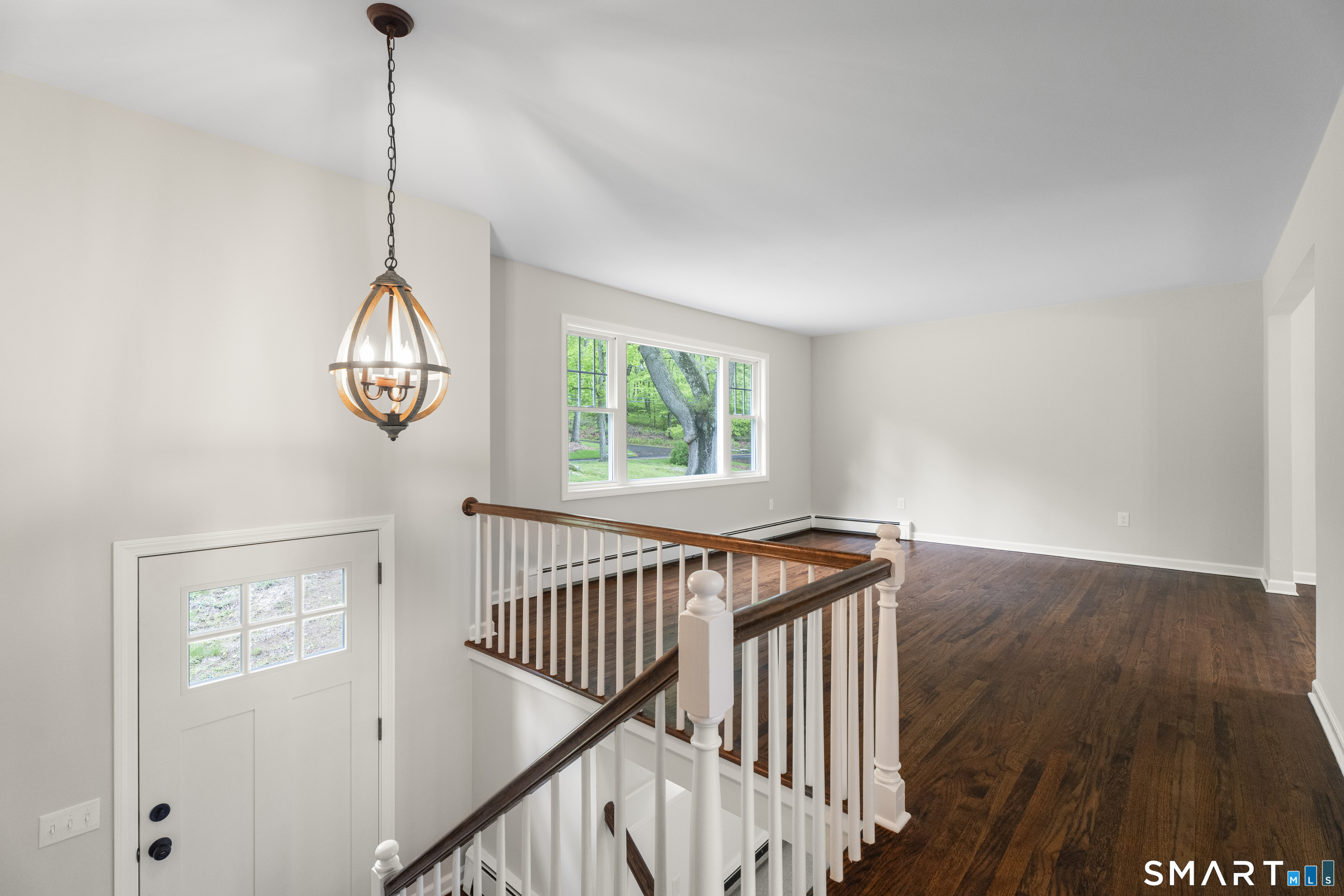 831 Nut Plains Road Guilford CT 06437